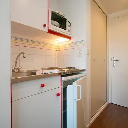 Louison & Aparthotel 3*
